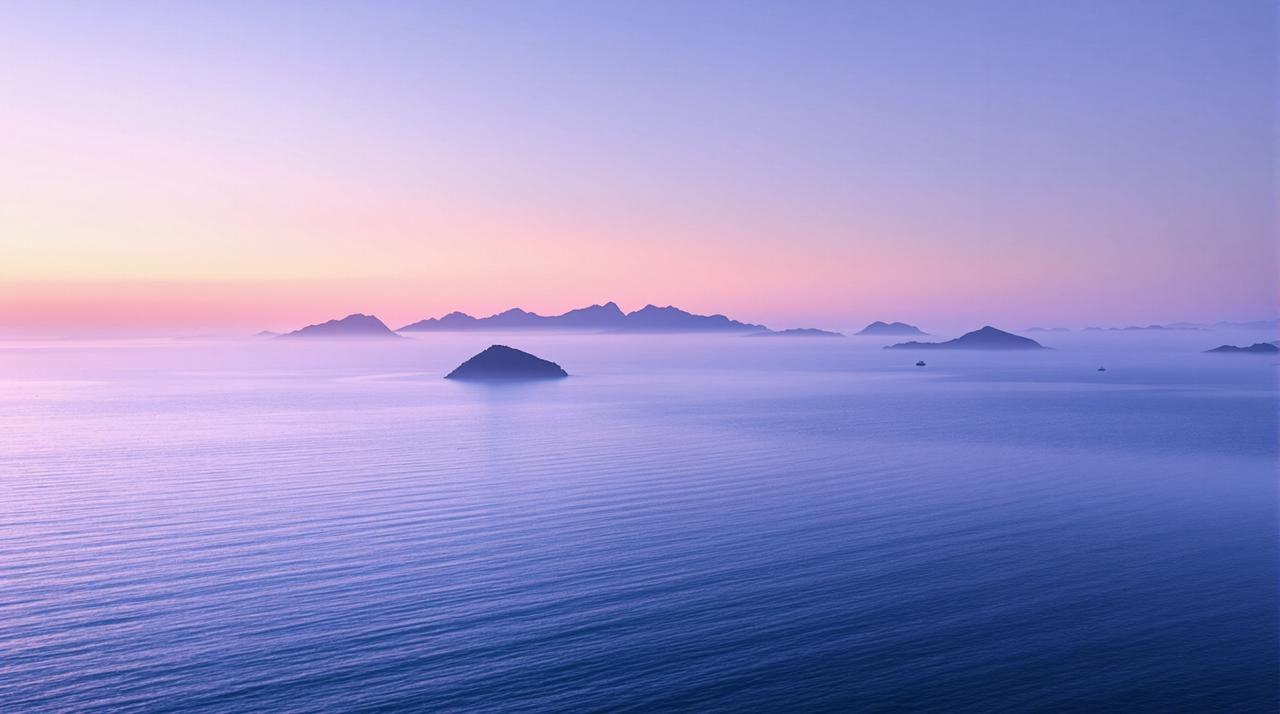 海雾沉蓝:舟山群岛的光影诗篇